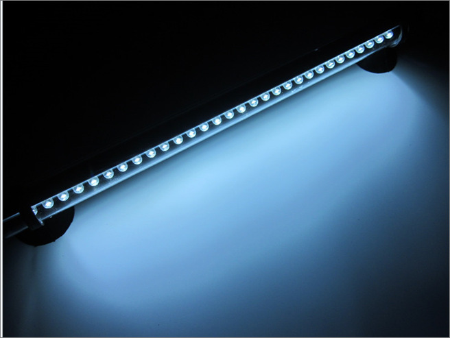 led鱼缸灯水族箱照明灯高亮水草灯水陆两用潜水灯白光水族灯