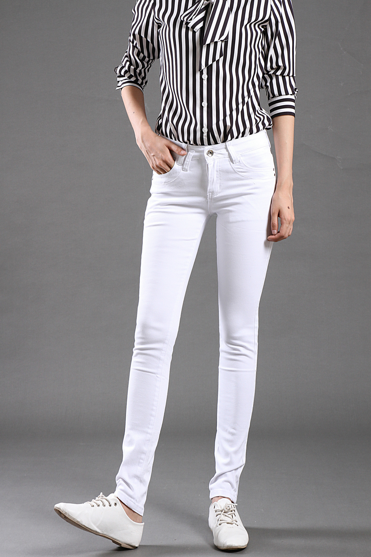 批发2016秋季新款白色牛仔裤长裤女 紧身弹力一粒扣小脚铅笔裤
