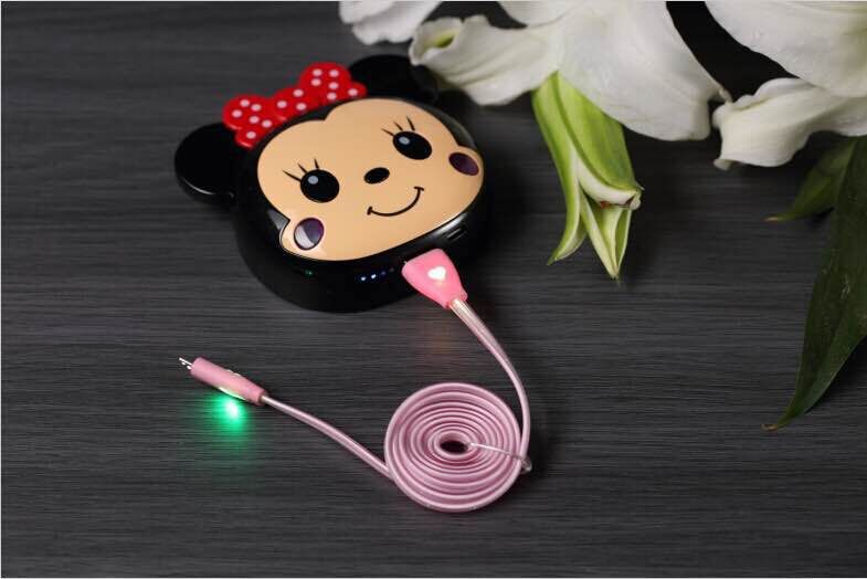 米妮卡通米奇手机12000毫安移动电源迪士尼手机充电器 情侣充电宝