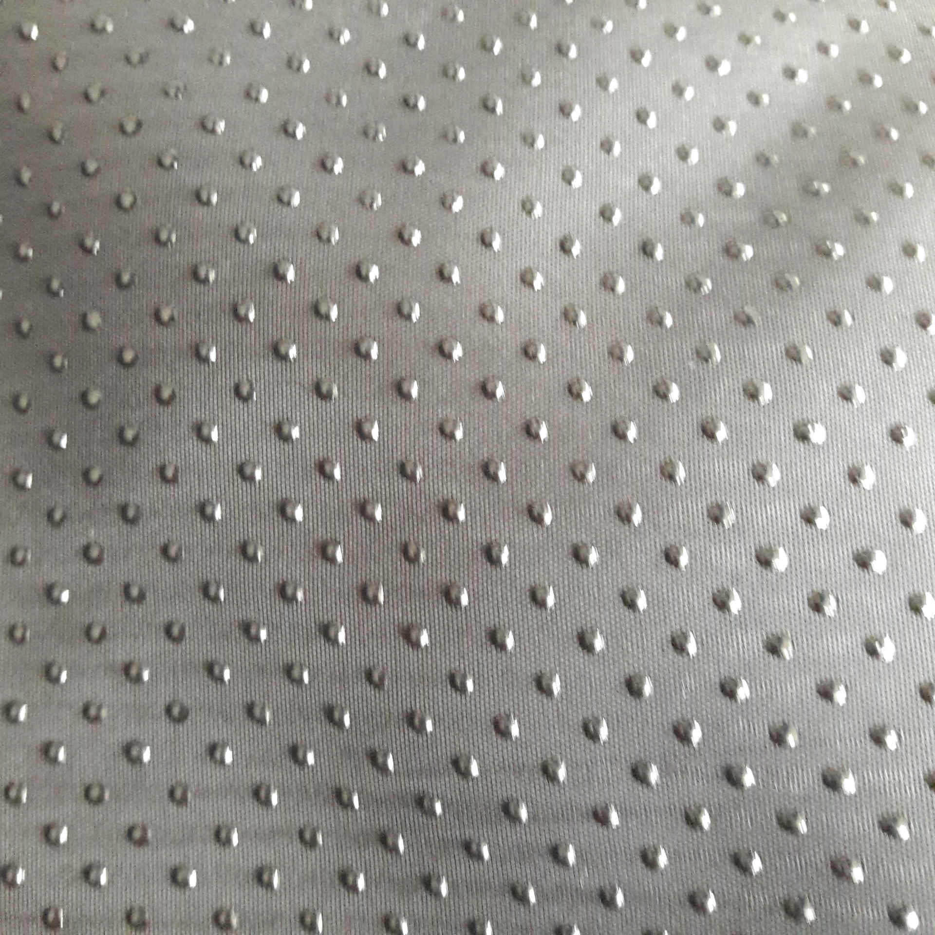 现货供应宽幅滴塑布 宠物用布 防滑布