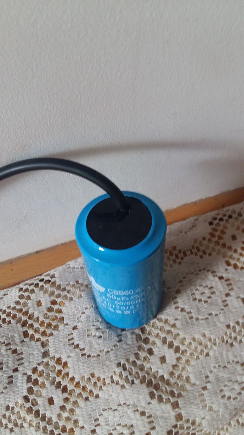 cbb60 60uf 450v 水泵运转电容器 电机运转电容 启动电容水泵电容