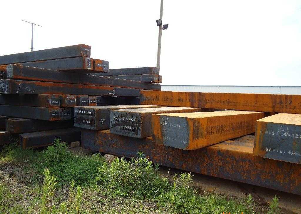 供应连铸板坯,方坯,圆坯q235bq34