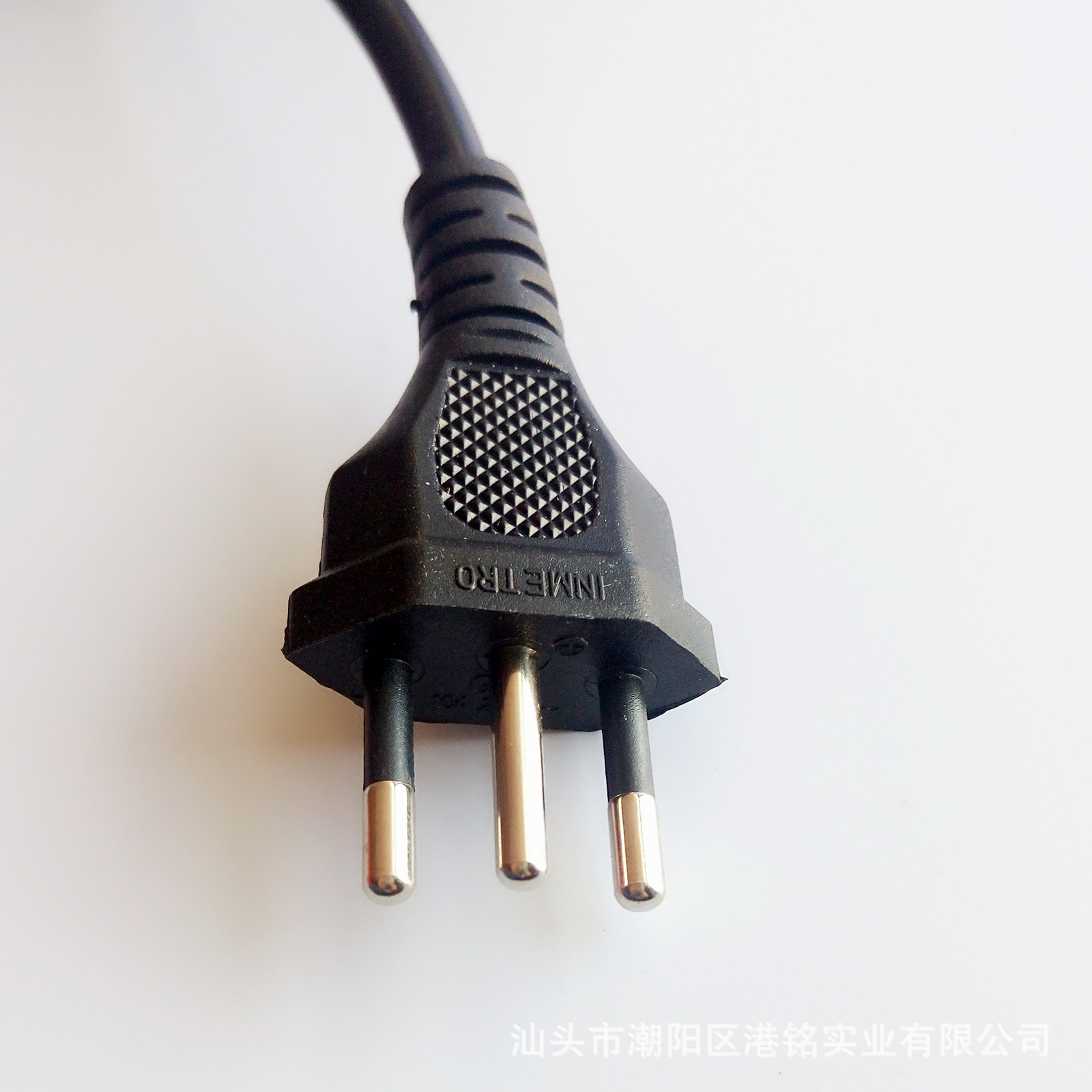 厂家直销巴西三插品字尾电源线三圆插 两芯三芯巴西 1.5米
