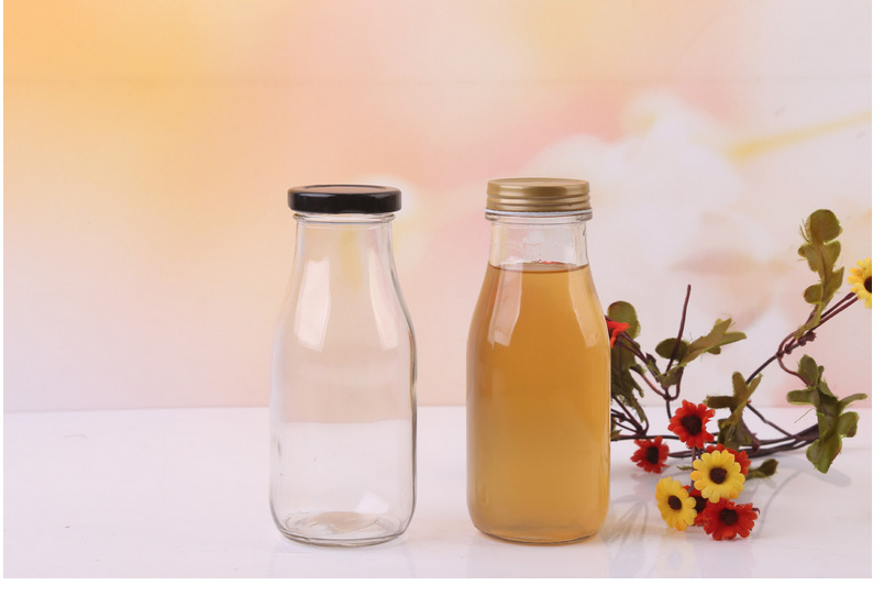 厂家直销玻璃瓶300ml高档透明饮料瓶创意玻璃木塞饮料瓶定制