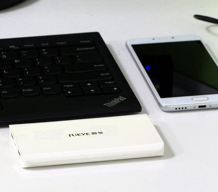 爵爷超薄充电宝手机平板通用移动电源便携智能聚合物正品