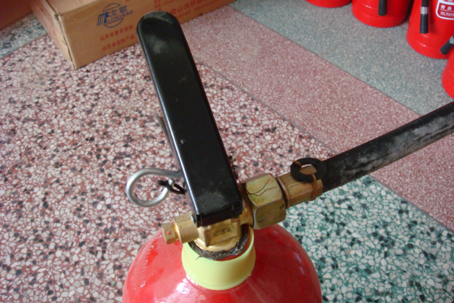 爱瑞斯 - 手提式co2灭火器,5kg co2灭火器,消防检测和3c认证 - ars