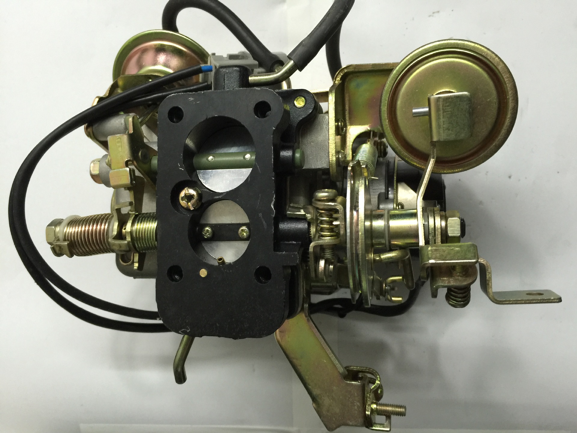 供应尼桑a15化油器16010g5211