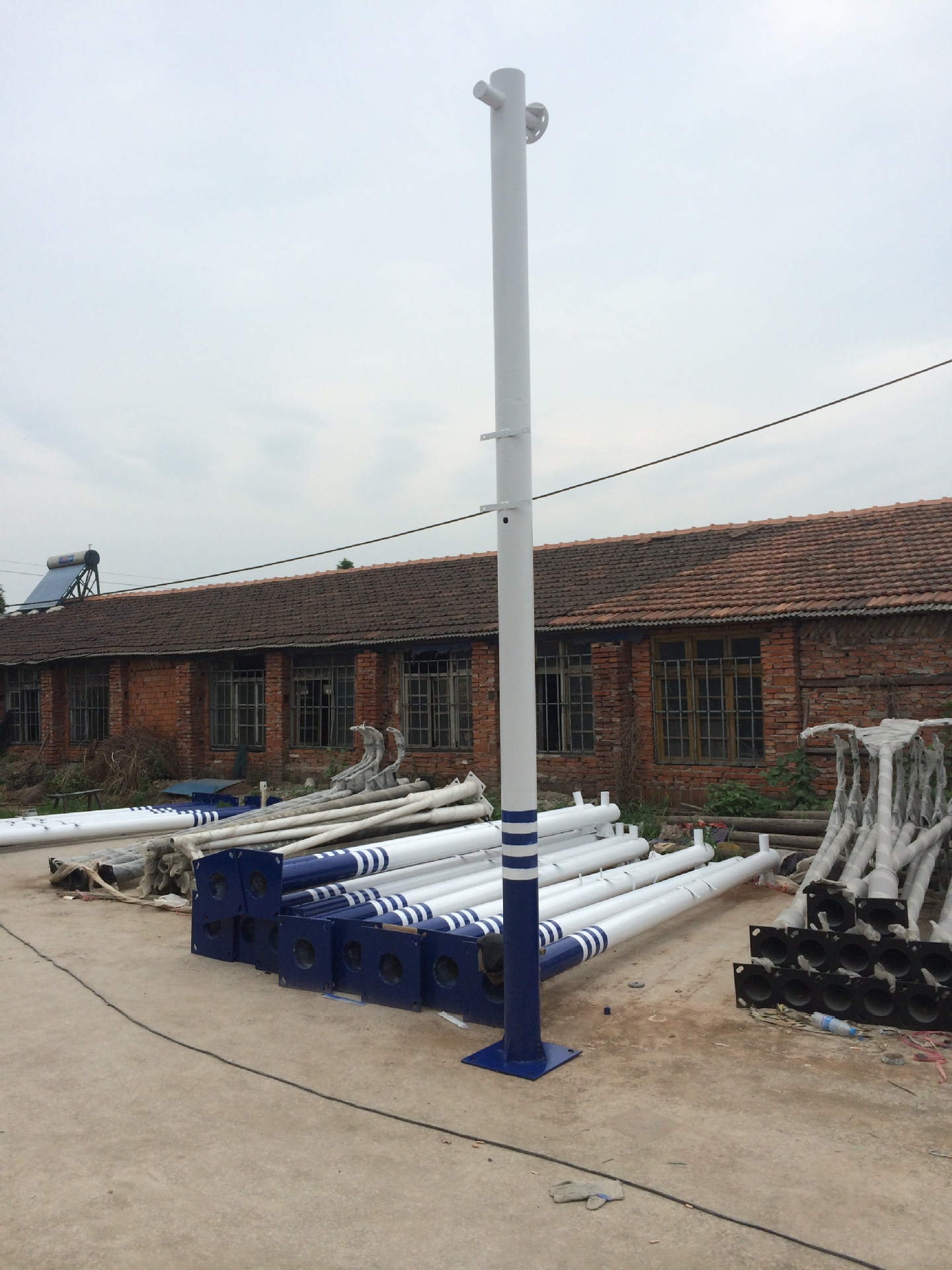 平安城市天网立杆公安立杆监控立杆道路立杆5米6米-阿里巴巴