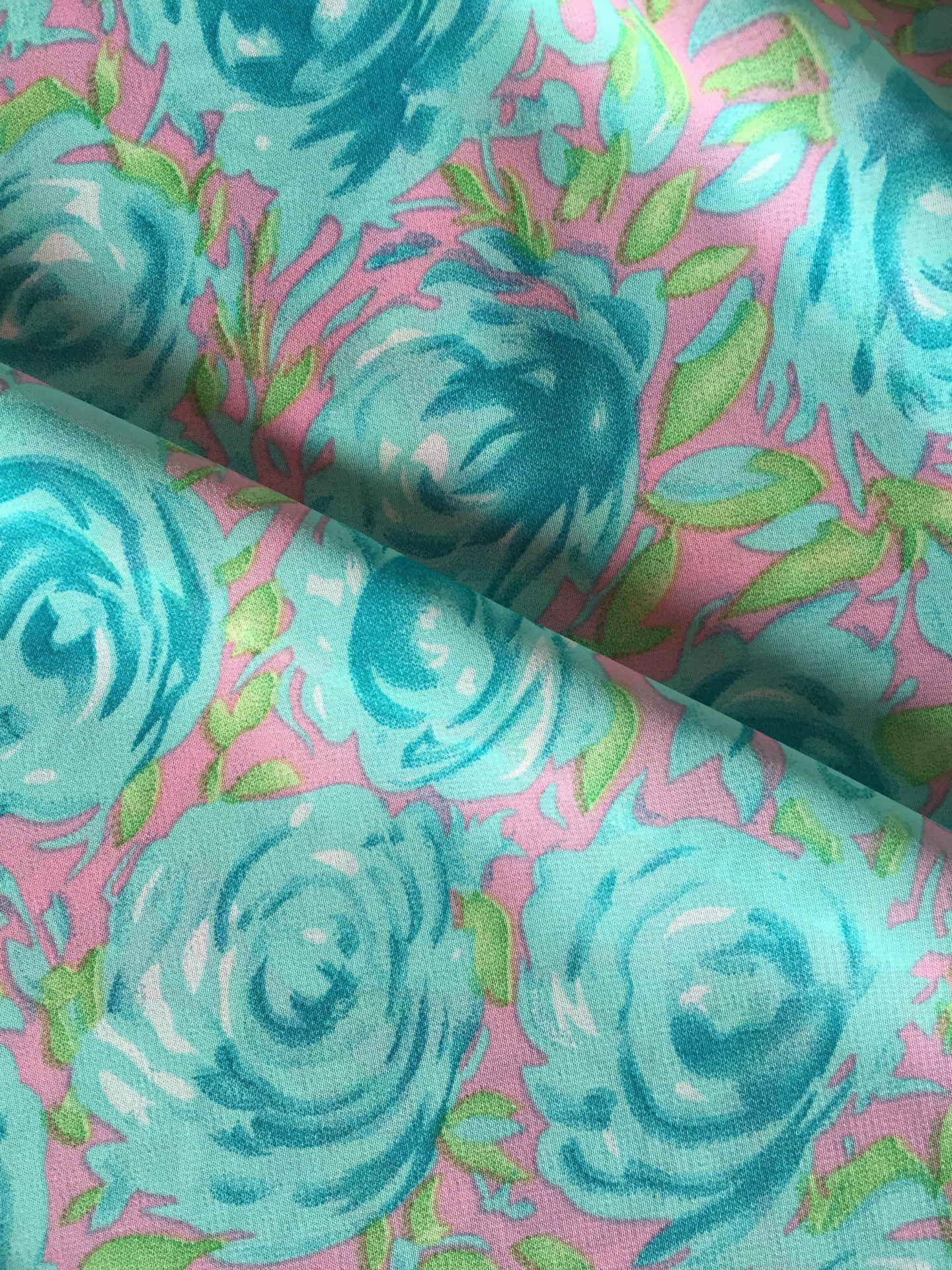 批发加捻雪纺韩国绒雪纺2400捻雪纺印花布韩国绒夏天时装面料