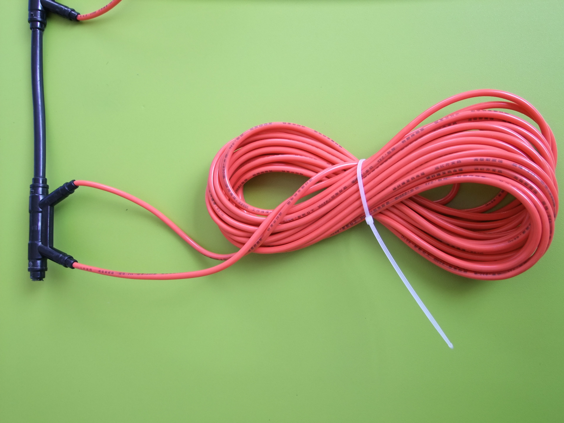 地暖碳纤维加热线 硅橡胶碳纤维电热毯发热丝 成品14米200w