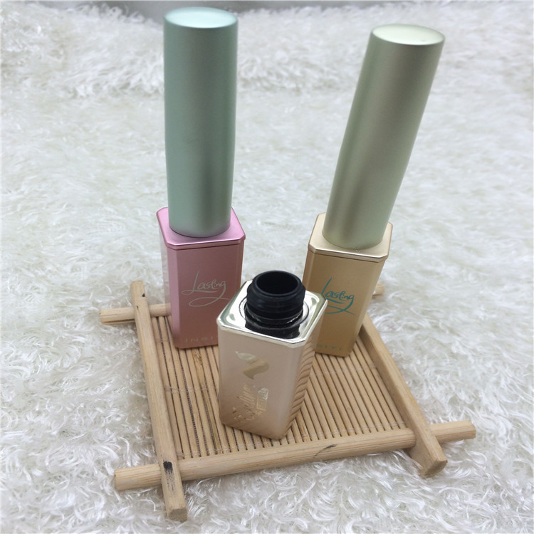 义乌市奕恋化妆品商行 供应信息 加湿器 厂家直销 铝管眼线 款式高档