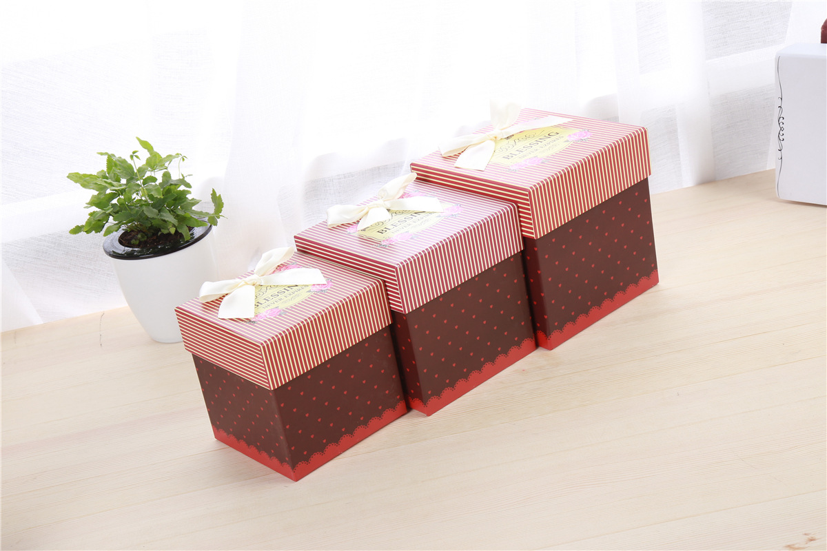 新款精美原创礼物盒卡通田园三件套礼盒纸盒-礼品包装