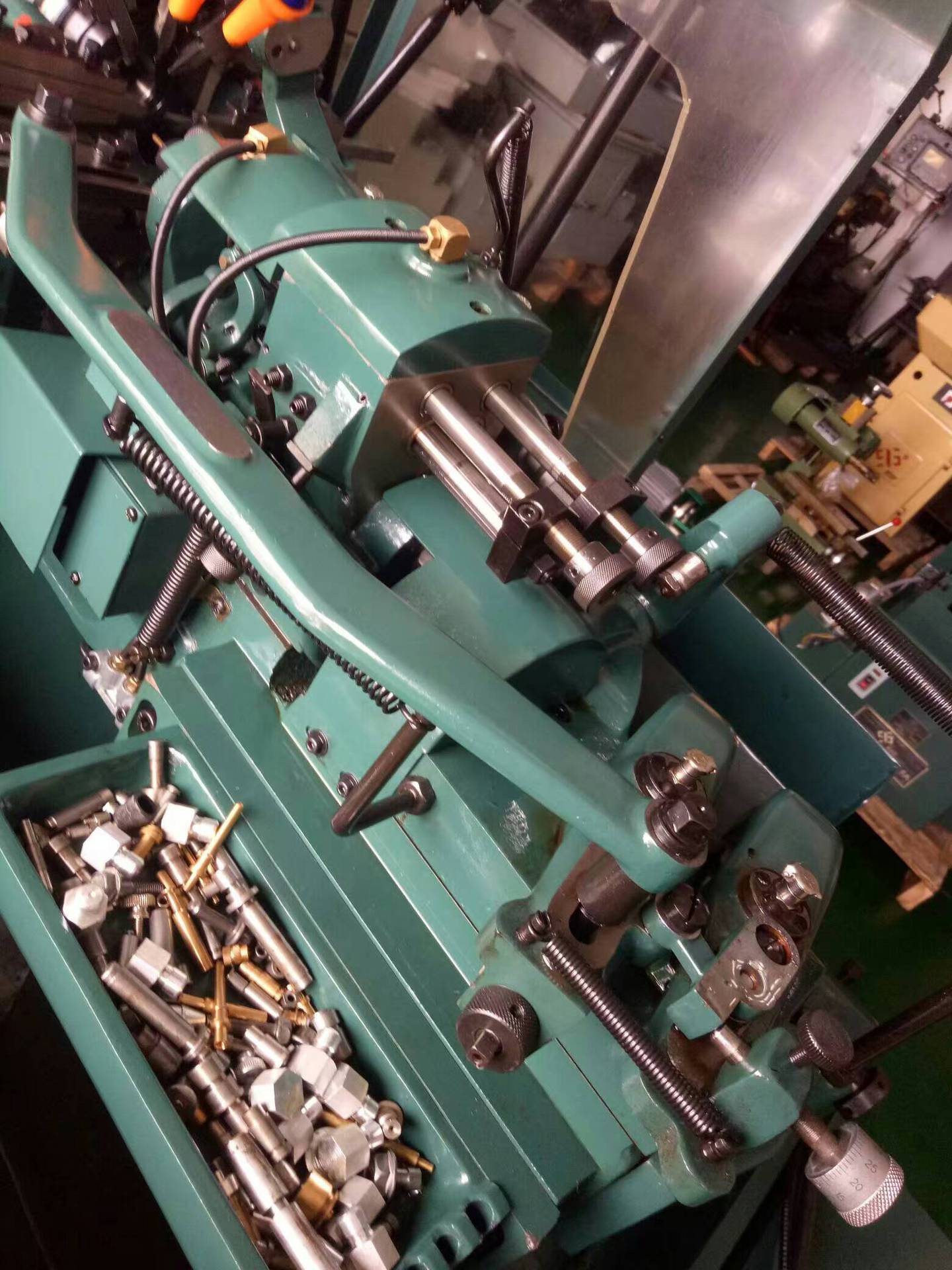 台湾新名阳凸轮2025型自动车床 车钻攻 切一体产品成型自动加工