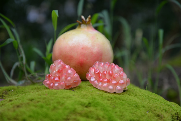 现摘云南蒙自石榴薄皮甜石榴 沙地老树甜绿籽水晶石榴6斤送开.