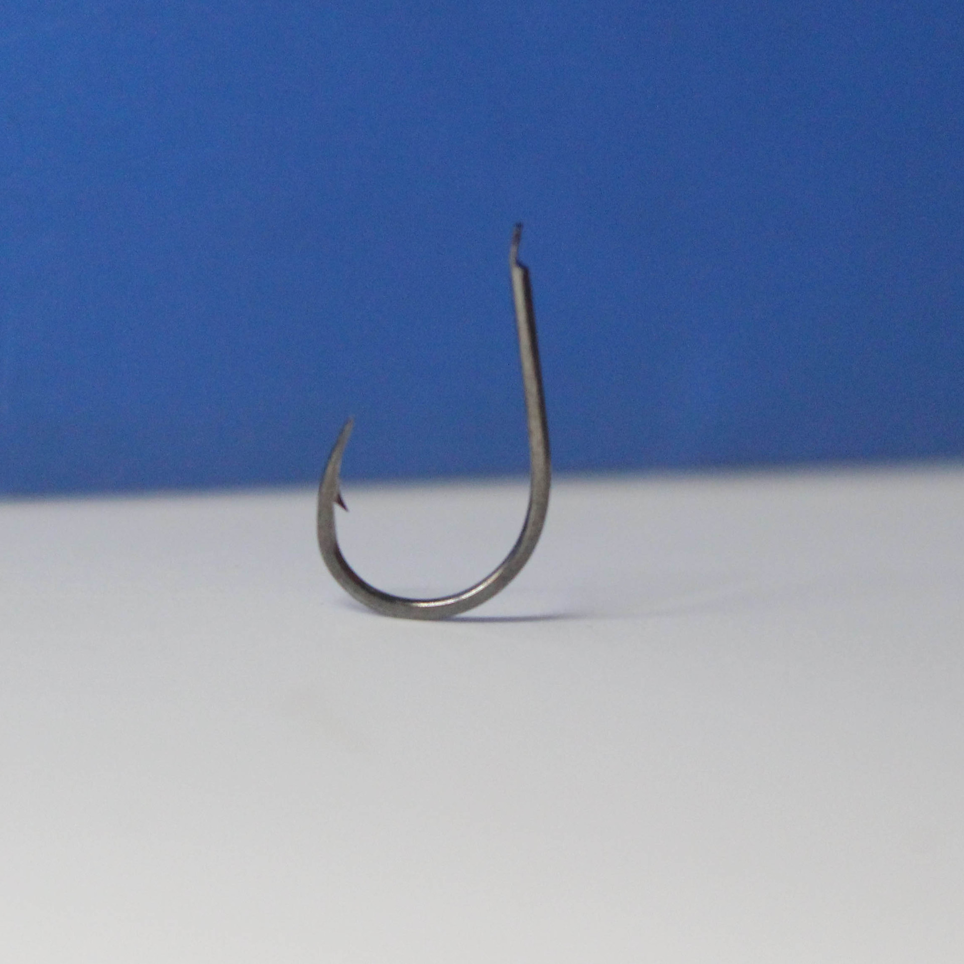 鱼钩 亮黑千又散装钩有倒刺散装鱼钩 批发渔具 鱼钩