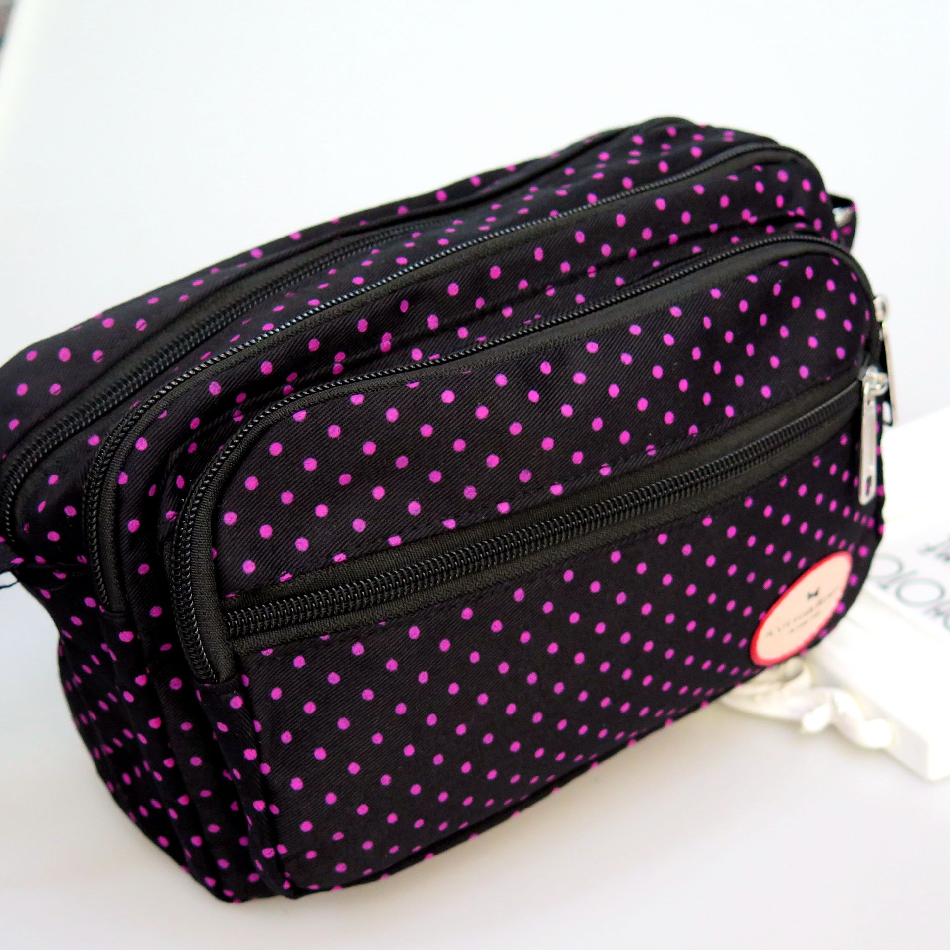 现货批发经典小圆点布包 多功能单肩斜跨布包 中老年零钱收纳包