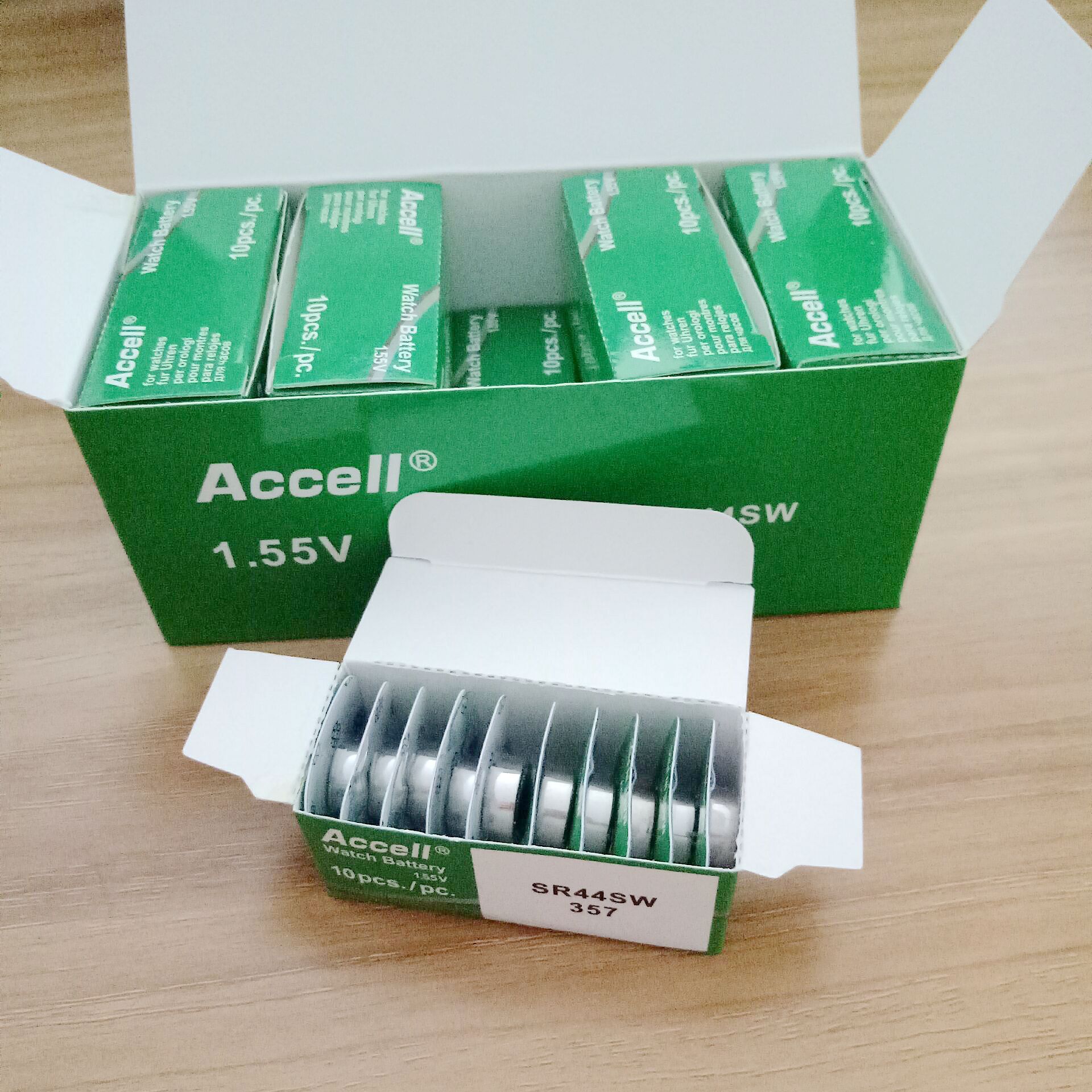 高档含银1.55v sr44w/357/sg13单粒卡装电池