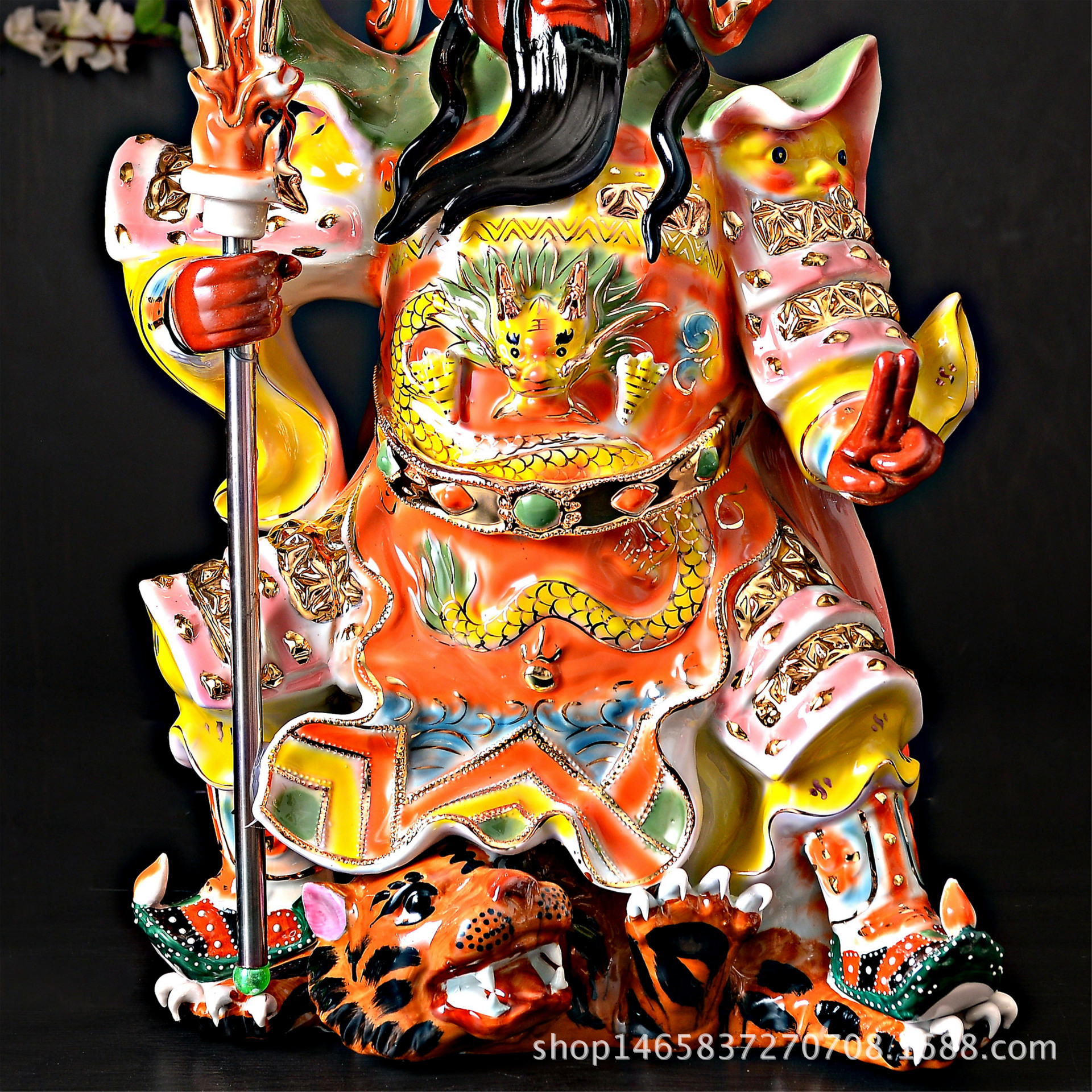 坐虎陶瓷关公利兴工艺瓷武财神佛像摆件工艺品 工厂直销