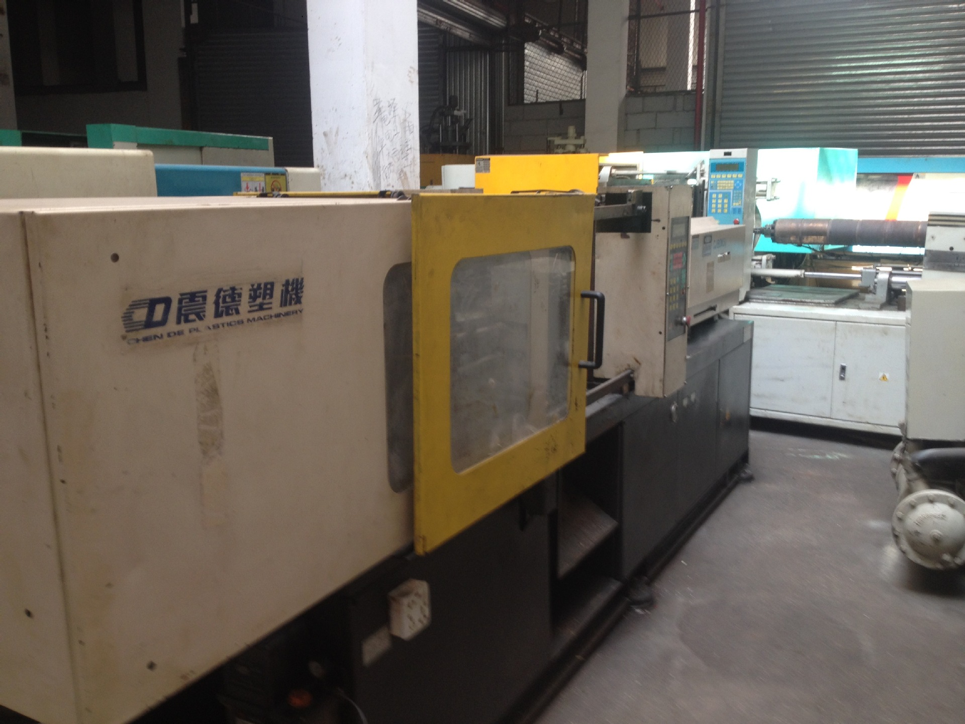 现低价出售震德注塑机 80t注塑啤机 九成新二手注塑成型机械转让