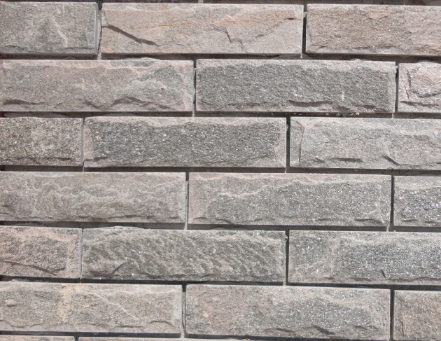 石材蘑菇砖厂家现货供应芙蓉红蘑菇石规格尺寸定制