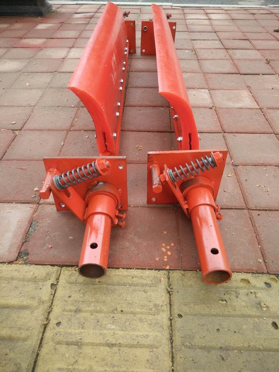 h型聚氨酯清扫器 头道聚氨酯清扫器 高分子自调型清扫器