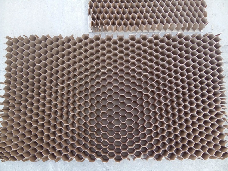 蜂窝纸板优质加强纸蜂窝板高密度蜂窝板免费样品0