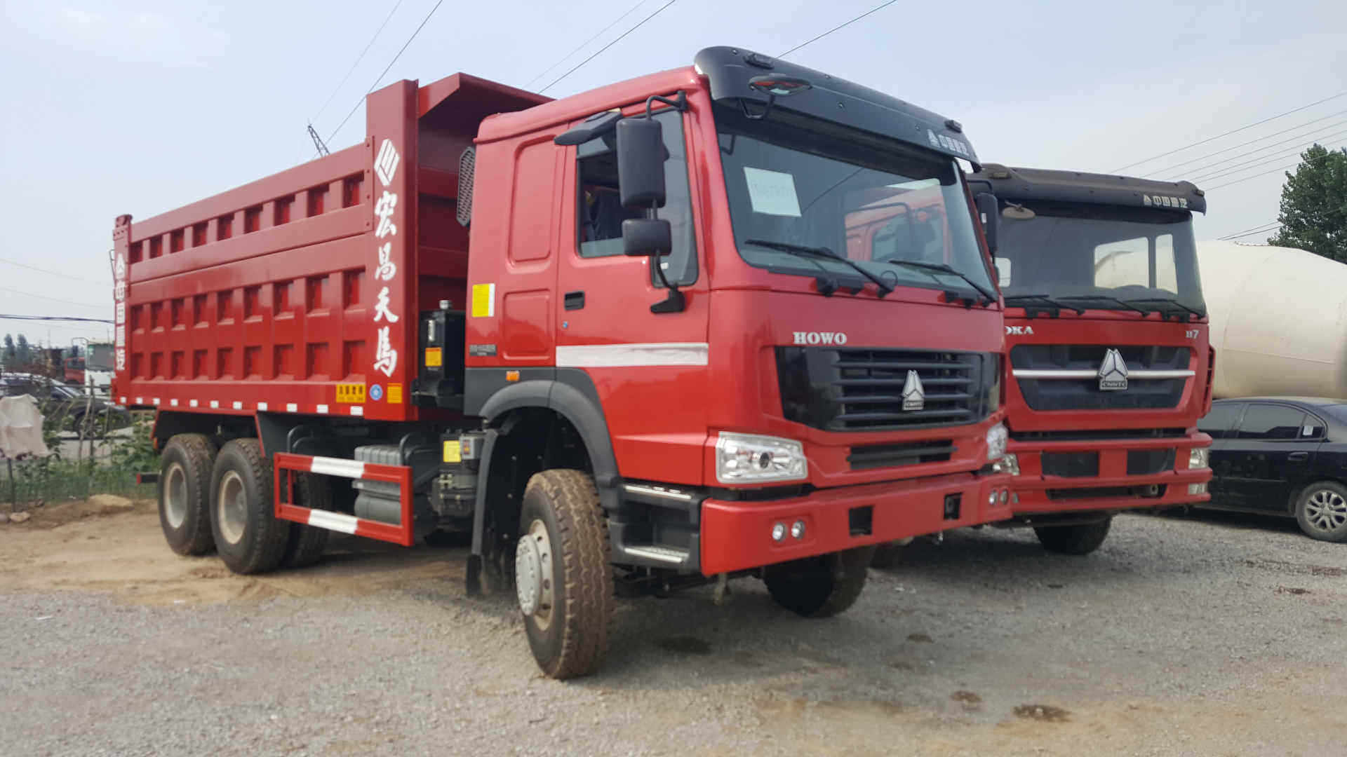 二手工程自卸车,二手豪沃前四后八自卸货车,二手豪沃后八轮货车