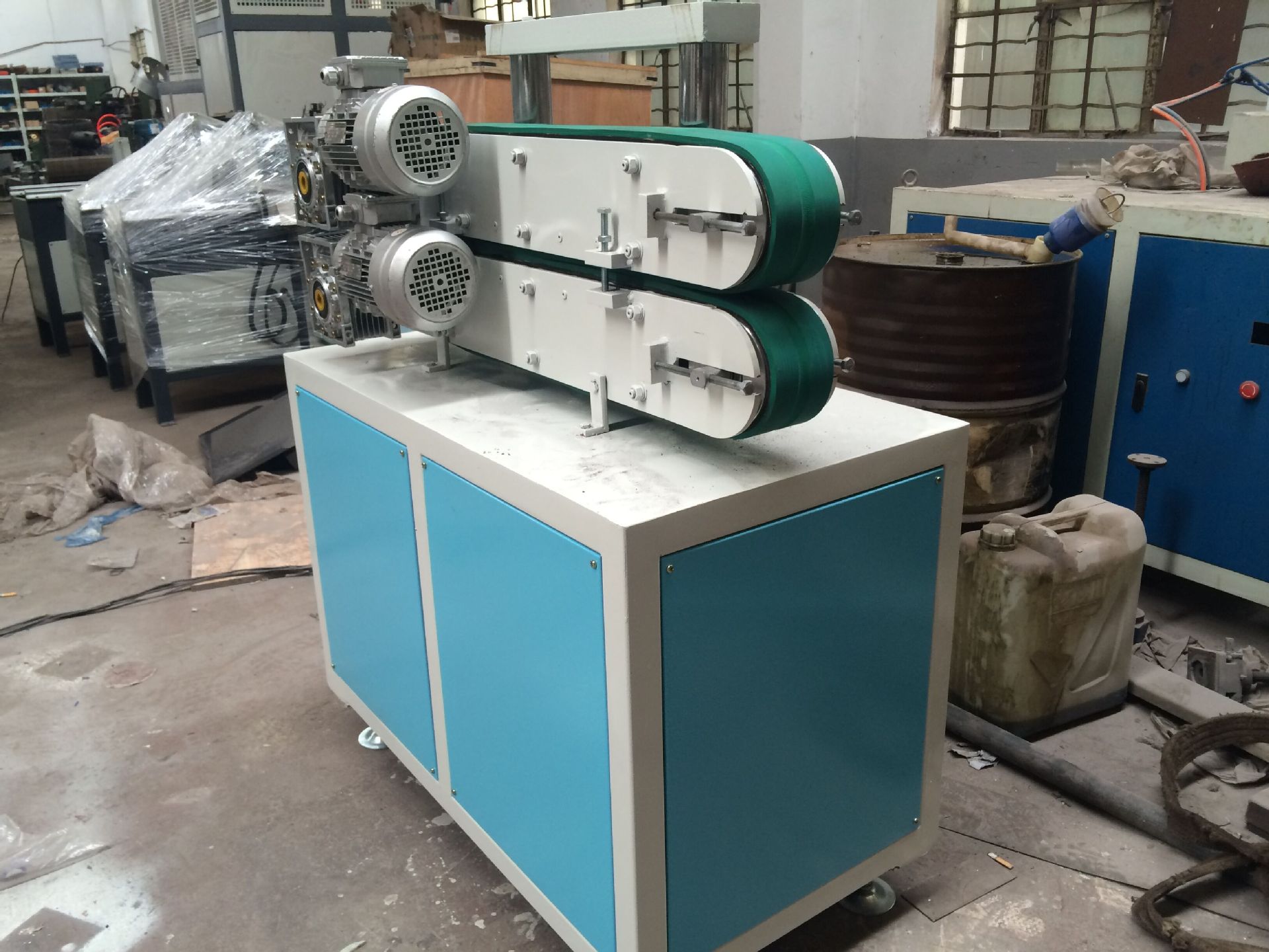 【牵引机】履带牵引 双工位牵引机 pvc皮带牵引 拉管机