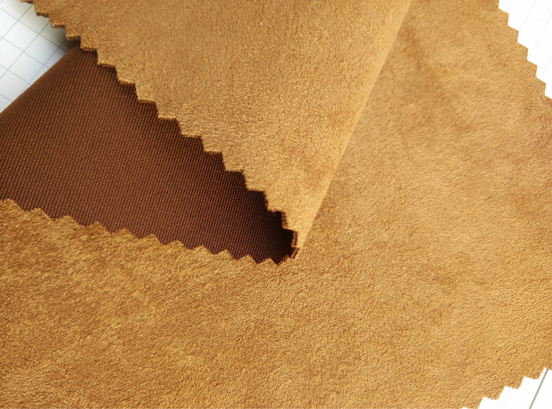 一体空气层仿鹿皮绒麂皮绒外贸布料现货吴江盛泽磨毛面料