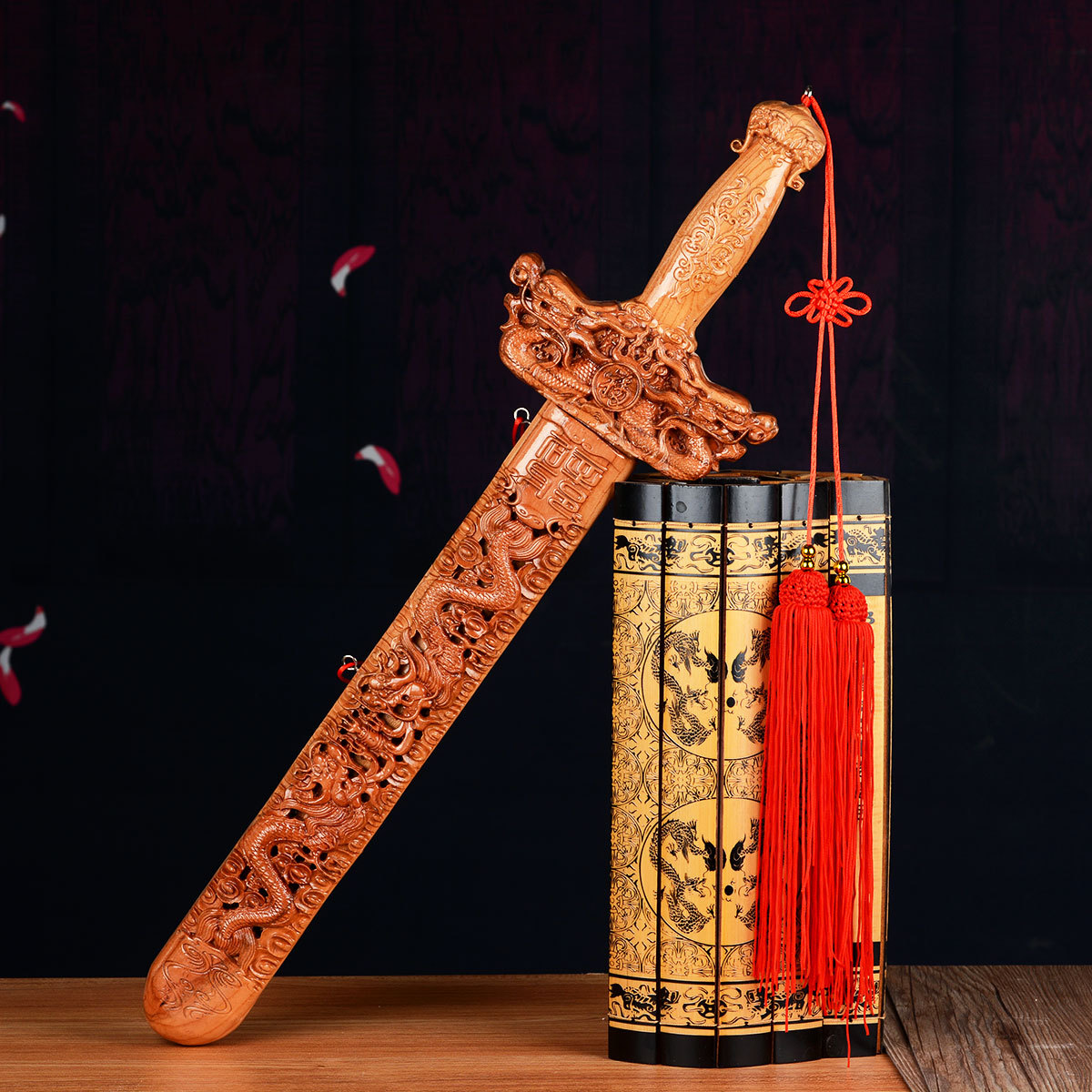 桃木剑厂家批发木质工艺品桃木剑挂摆件 镇宅辟邪木雕工艺品