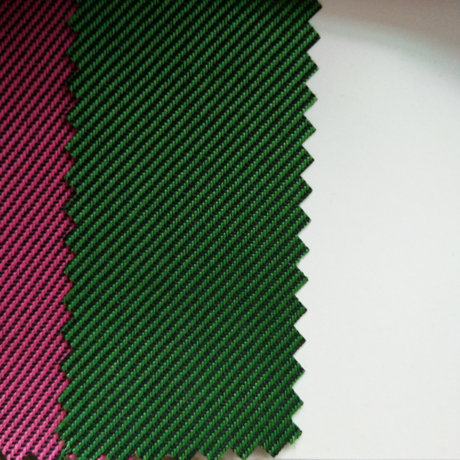 盛泽布料批发600d小斜纹pvc涤纶面料手袋箱包牛津布料厂家直销