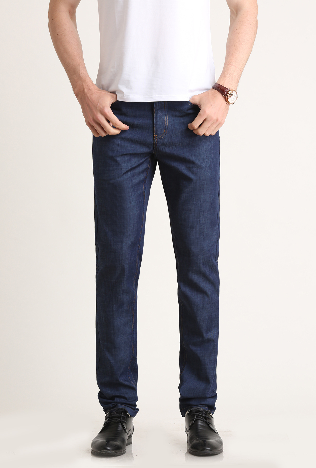 【腾龙豹男裤】8627新款男裤 时尚修身男式牛仔裤 男士经典长裤