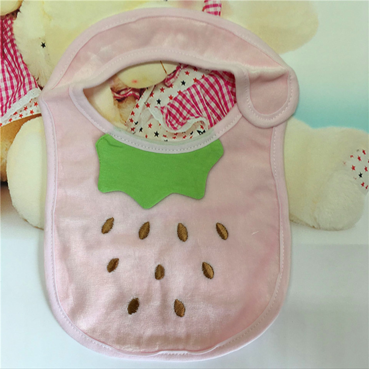 婴儿立体草莓防水围嘴 儿童围嘴婴幼儿围兜造型饭兜 婴童鹅颈围嘴