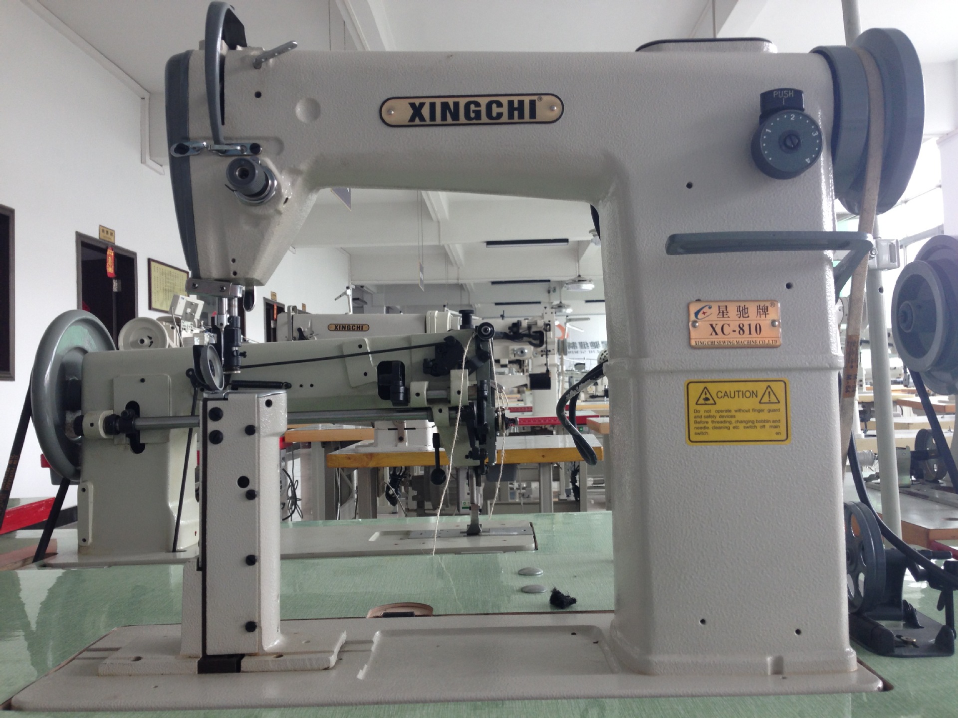 [厂家直销]星驰牌810/820高头车 单/双针鞋机 缝纫机 工业高头车