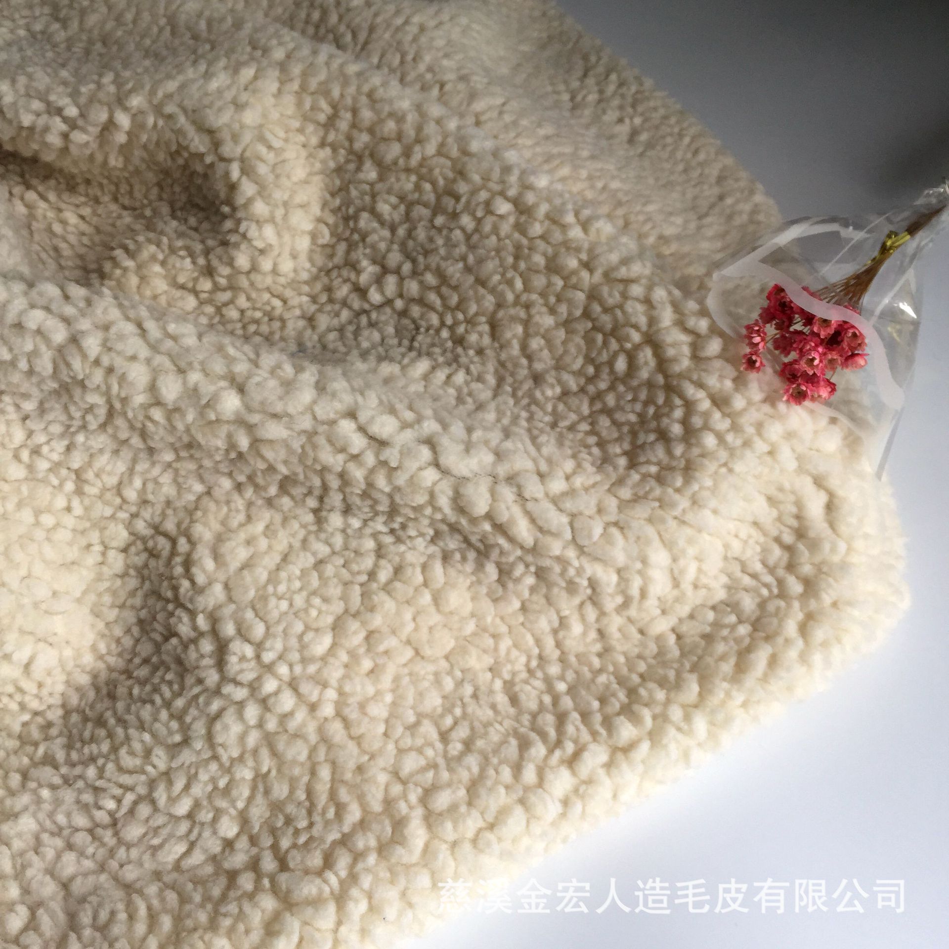 大量现货直销:羊羔绒 全涤羊羔毛 一米起