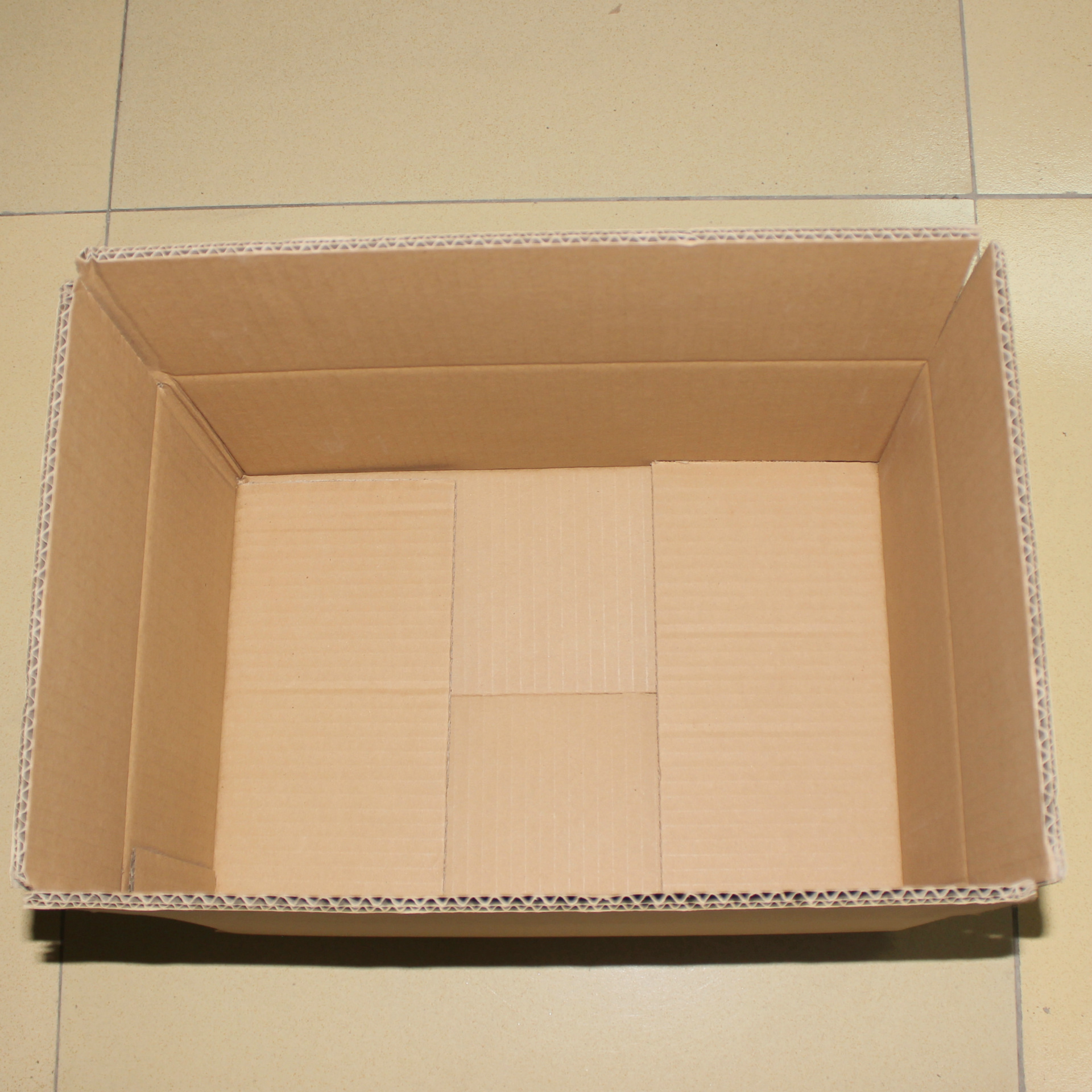 工厂直销模切纸箱异型纸箱纸盒一体成型纸箱