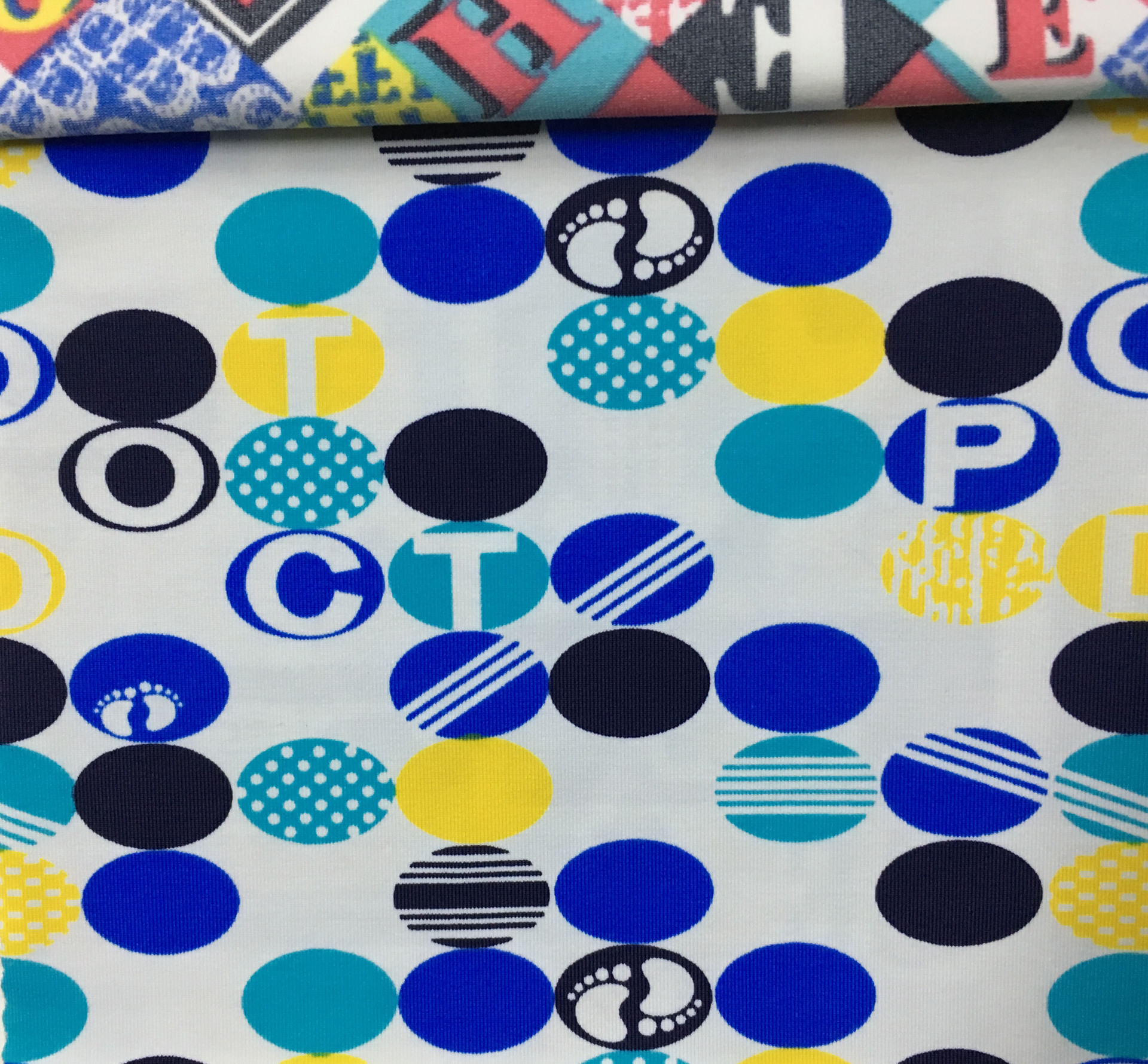 锦纶无光莱卡印花面料 高弹尼龙针织面料70d印花锦纶泳装泳衣布料