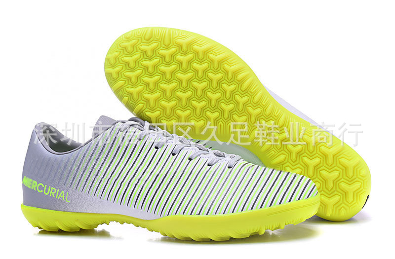 football shoes 刺客11代原版鞋底 平底 碎钉足球鞋 C罗战靴