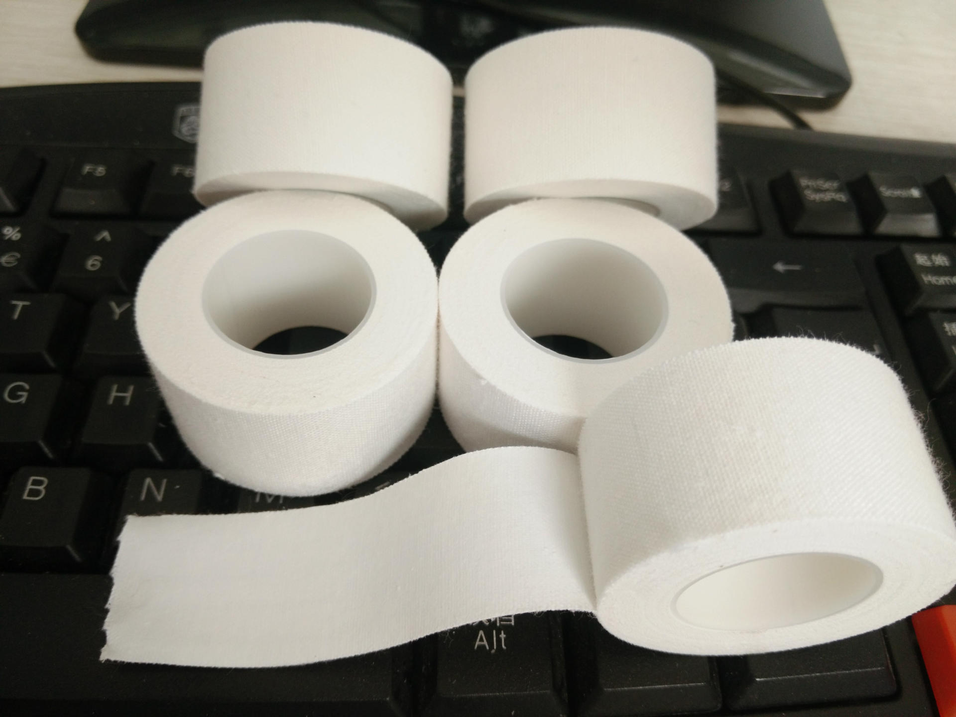 氧化锌 橡皮膏医用胶带 工厂生产2.5cm x5m