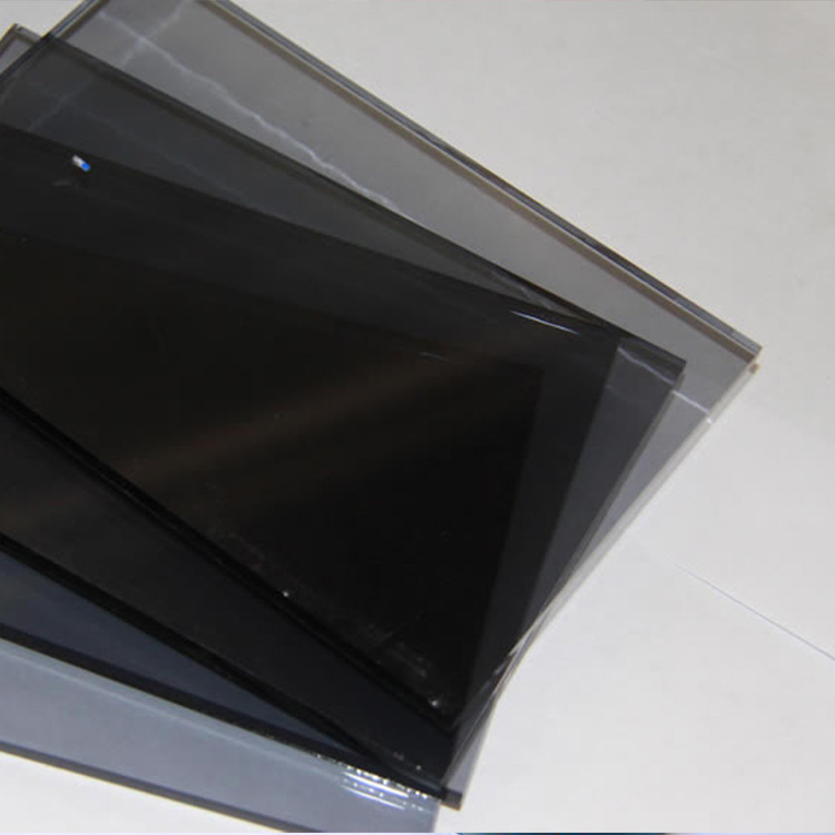 4mm绿色烤漆钢化玻璃 工艺烤漆玻璃 黑色辊印钢化玻璃 写字板用