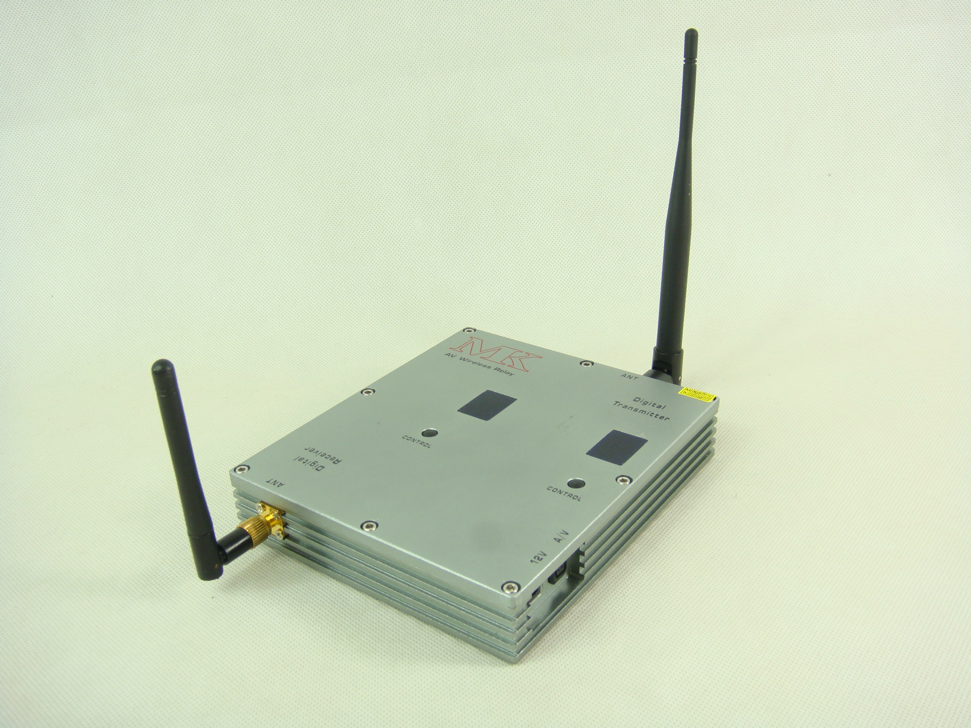 中转器 大功率中继器1.2转2.