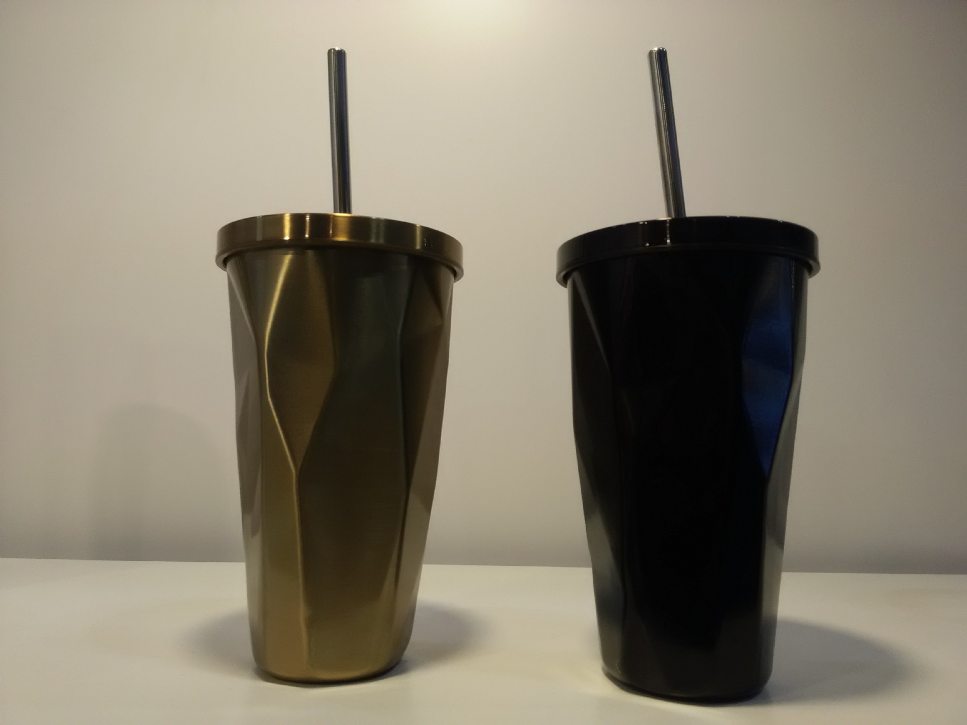 菱形星巴克吸管杯 不锈钢咖啡杯 双层隔热保温杯 汽车杯定制logo