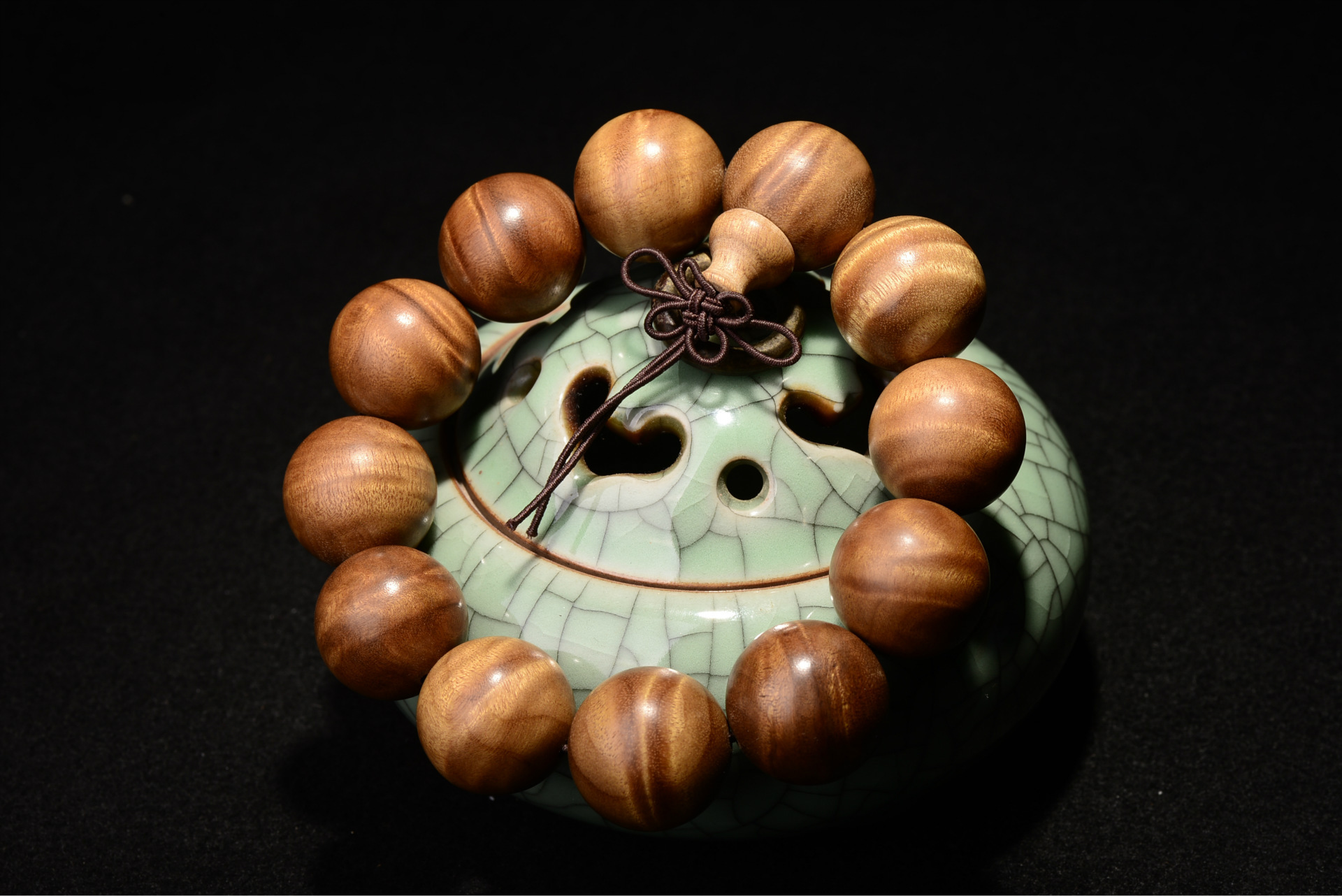 爆款小叶桢楠20mm金丝楠水波纹手工精打磨手串