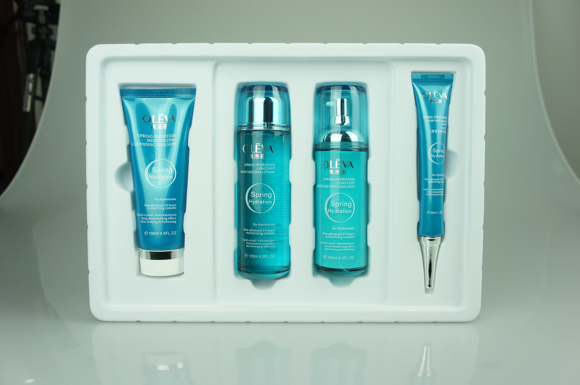 奥洛菲活泉水动力套装礼盒批发/代发 补水4件套(洁面 水 乳 精华)