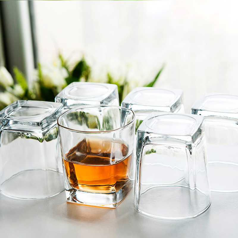 四角玻璃杯 小四方玻璃啤酒杯 洋酒杯 可印logo 皇家国艺