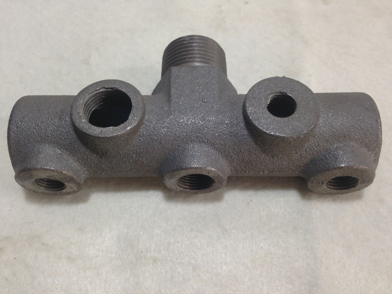 台州光明空压机配件3090六通 18002号