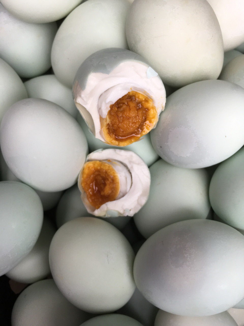 光熟咸鸭蛋