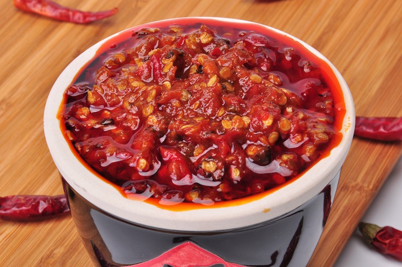 厂家直销批发乐山特产麻辣酱 川菜火锅豆花必备调味酱150g灌装