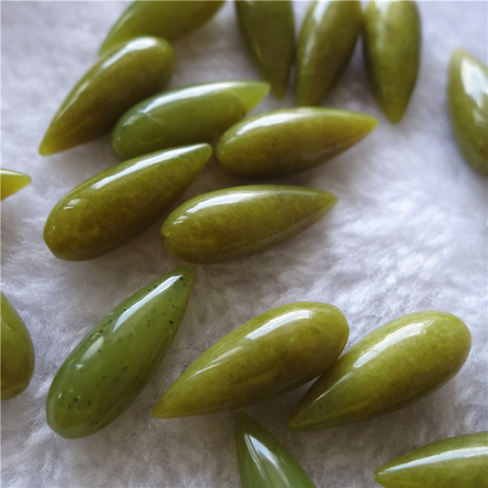 (预订)天然橄榄玉长圆吊胆 圆水滴diy饰品配件(半孔)10x26