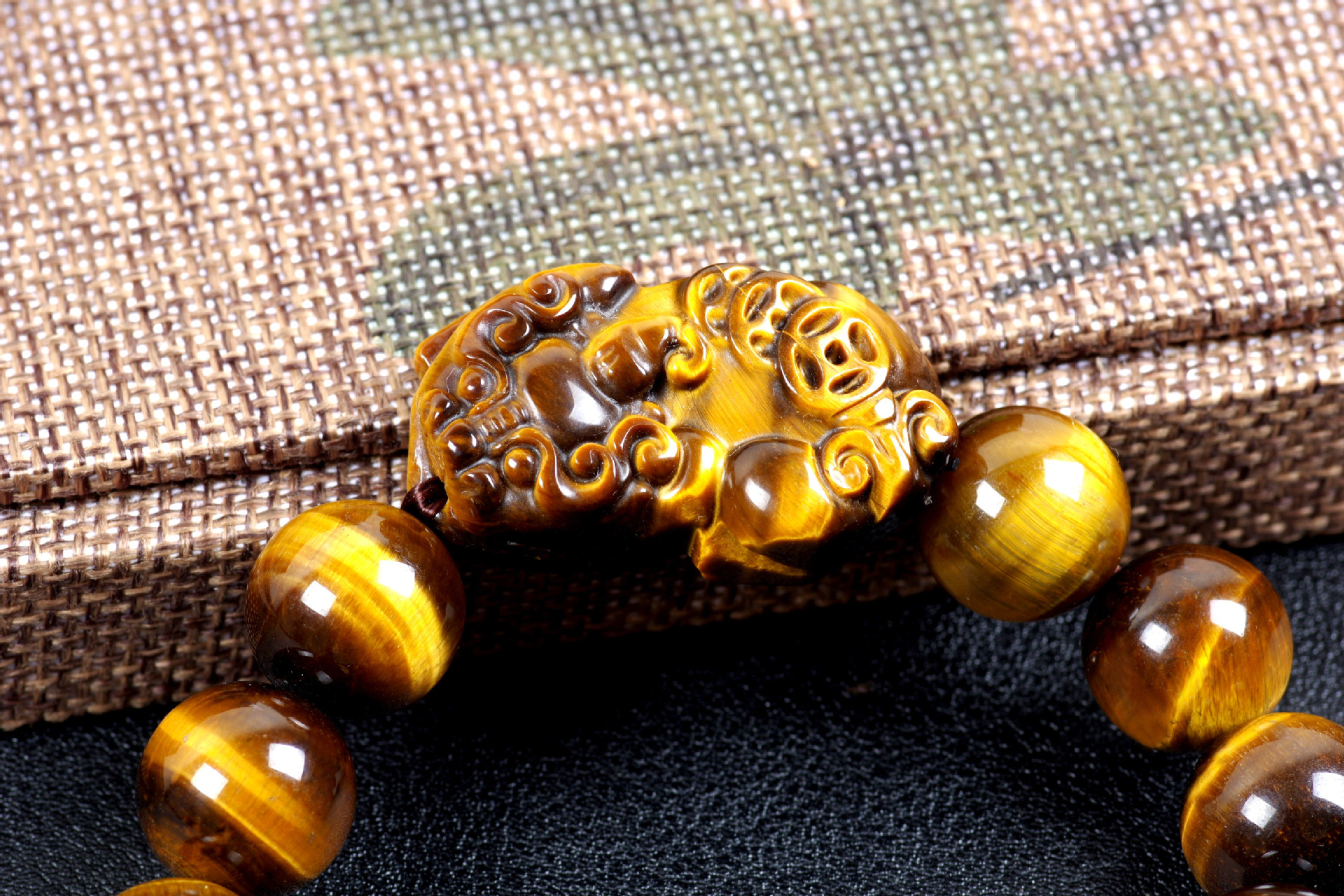 黄虎眼石貔貅手链 天然原矿虎眼饰品厂家直销品质保证一件代发